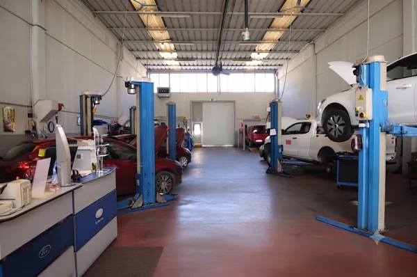 Autofficina multimarca la box auto Sommacampagna Verona